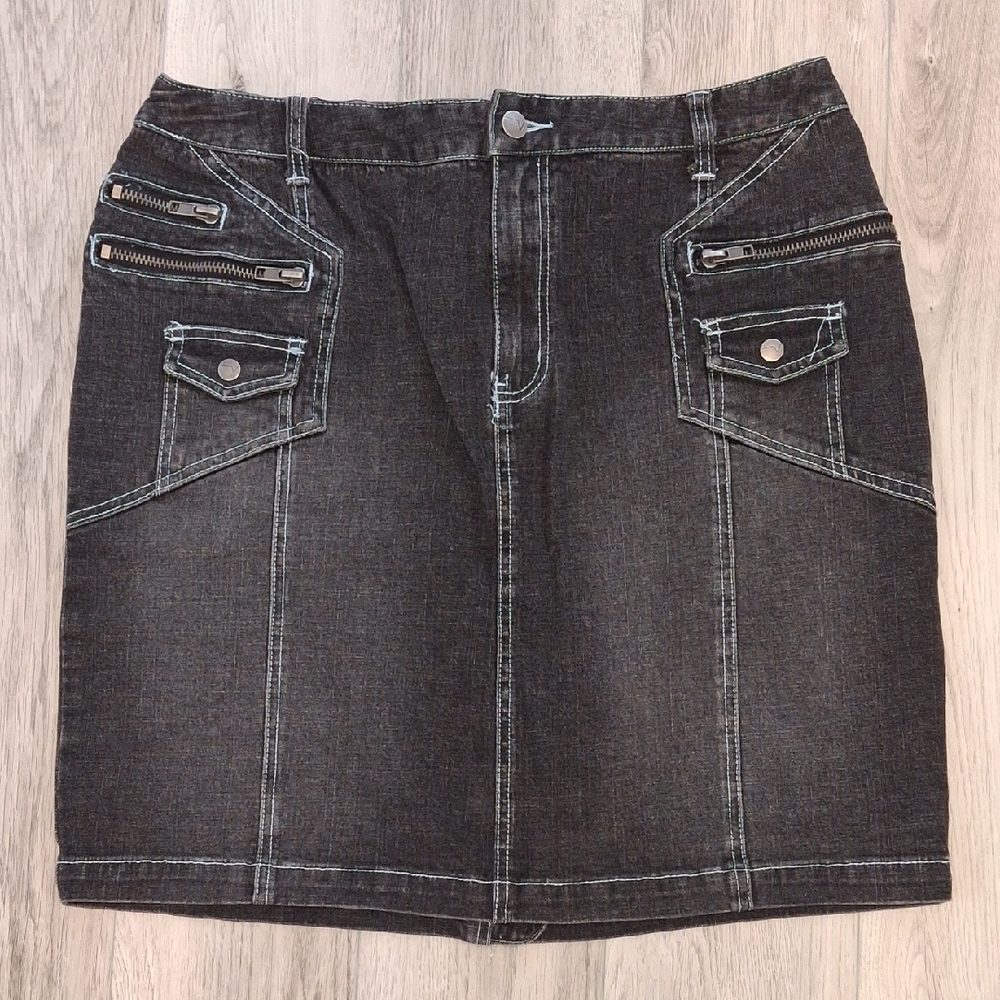 Venezia Black Mini Skirt with Pocket Zippers